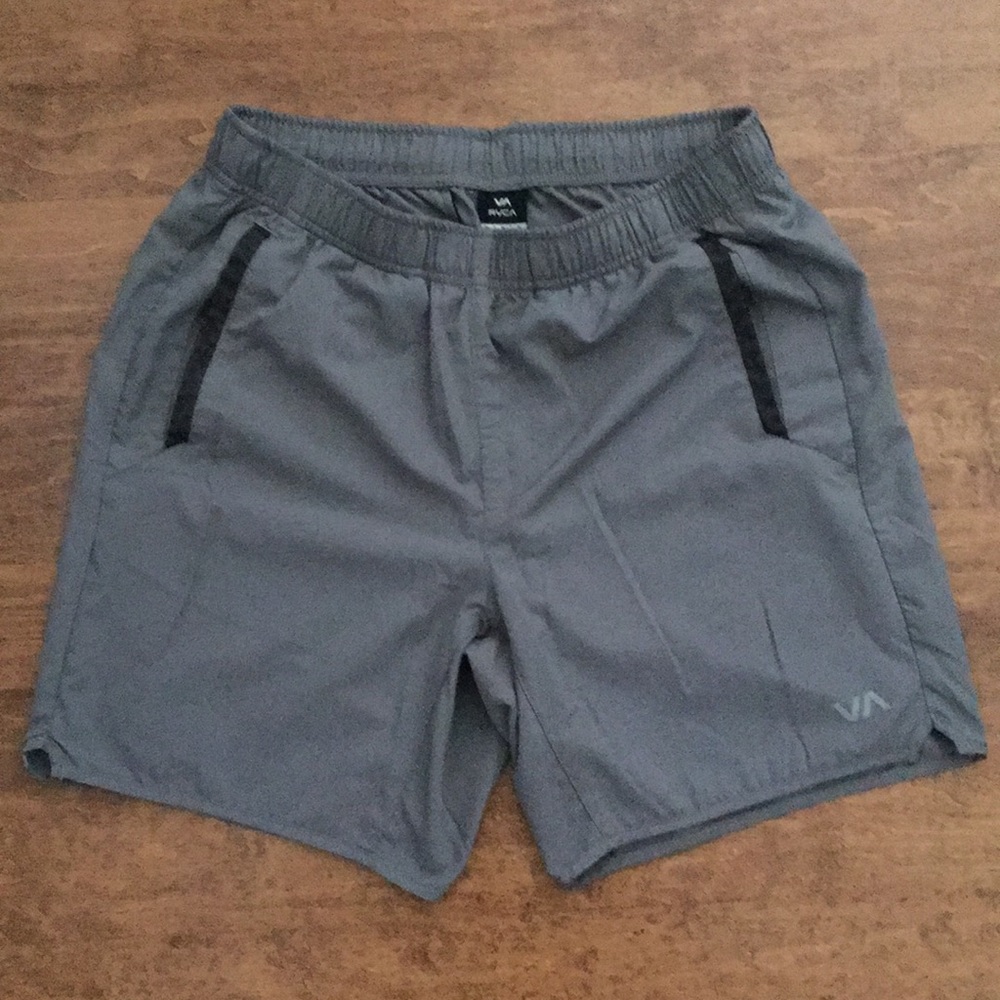 RVCA Yogger 17”